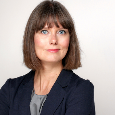 Dr. Laura Wollny Dr. Laura Wollny